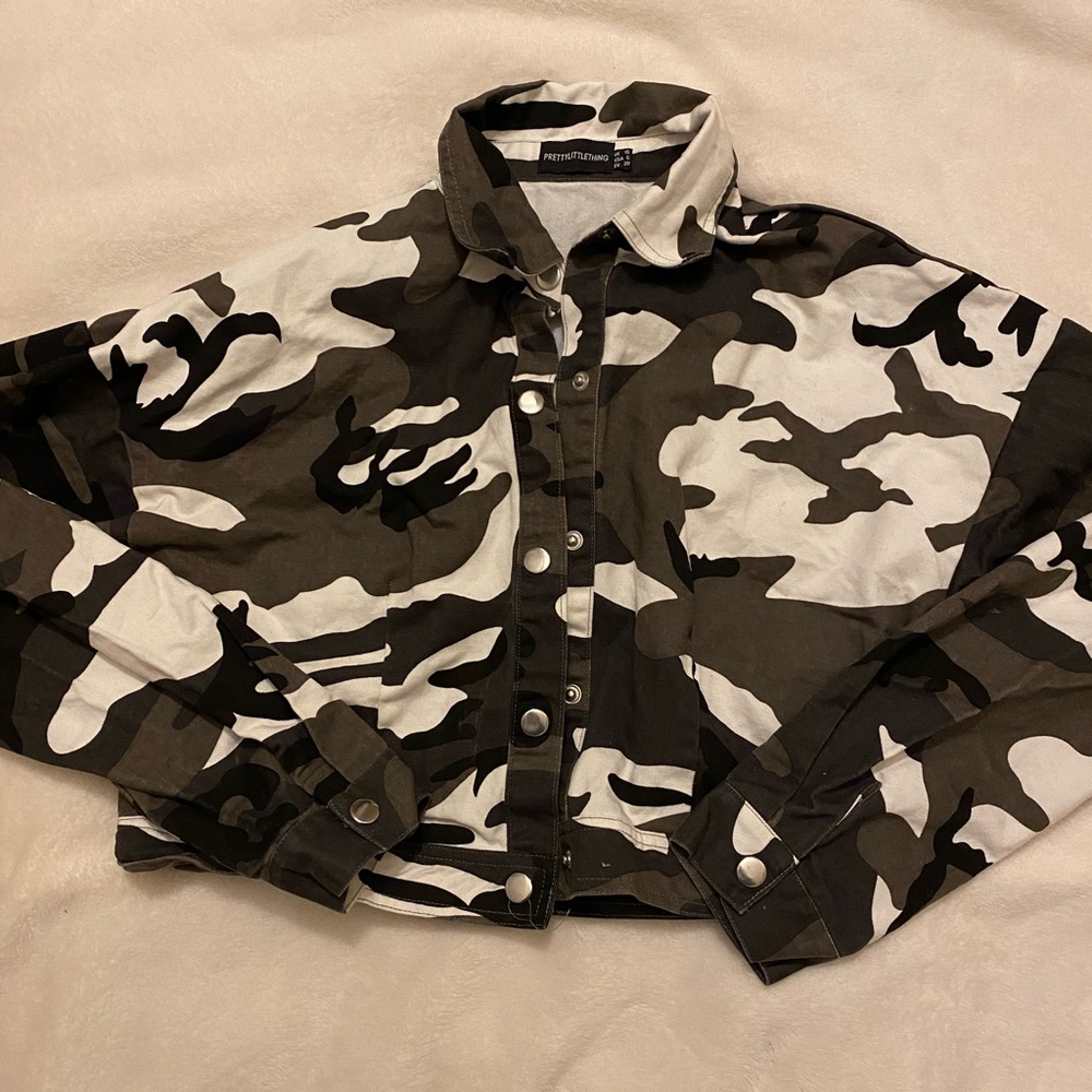 Cropped jacket